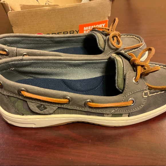 SPERRY shoes - Picture 3 of 5